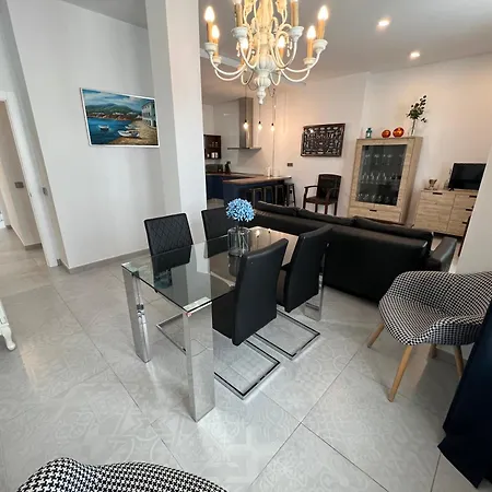 Apartment Piso Deluxe En Pleno Centro - San Juan 39 Sanlucar de Barrameda